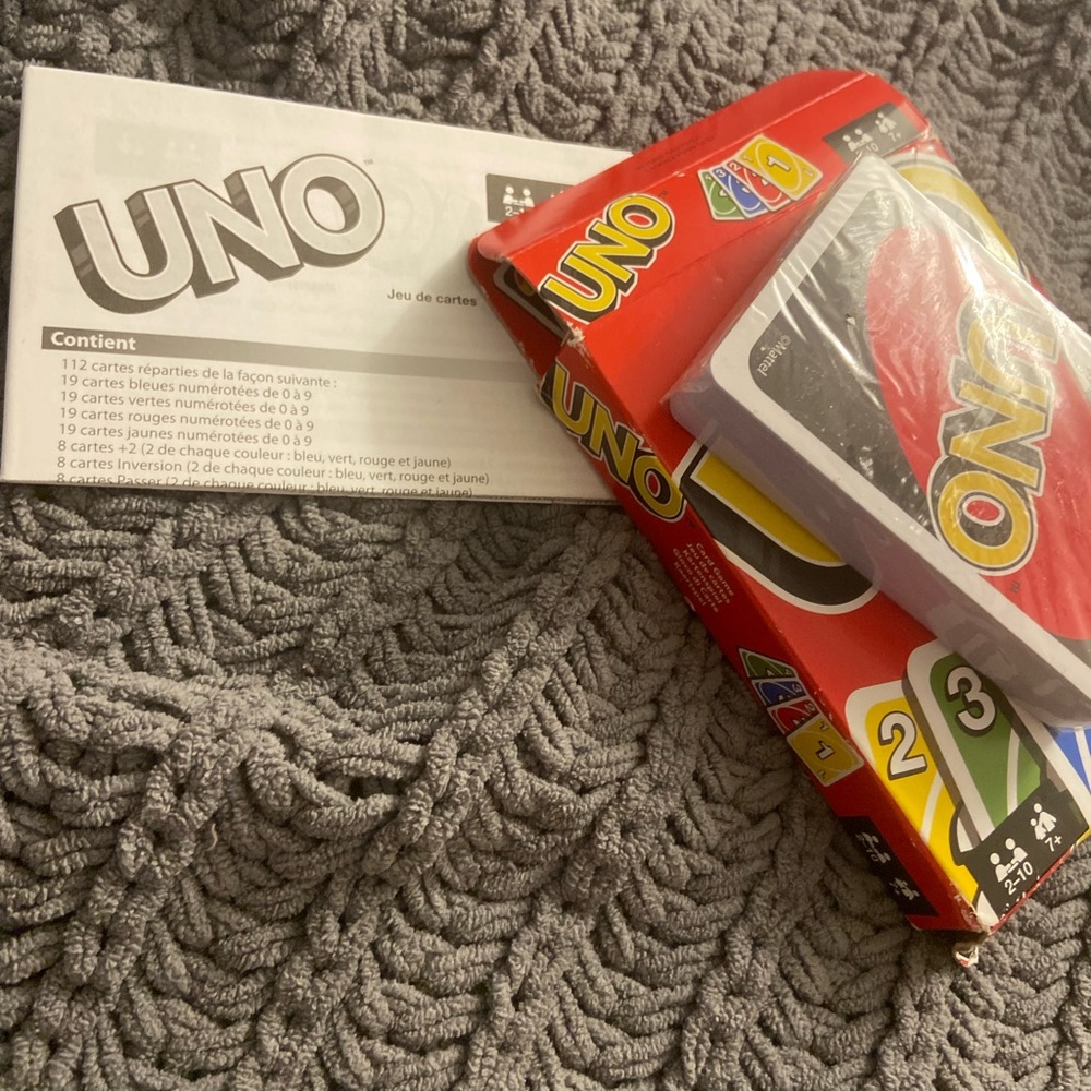 Uno Game - Picture 2 of 3